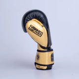 Guantes de boxeo de entrenamiento de PU, color negro y dorado, FBG-TRP-001