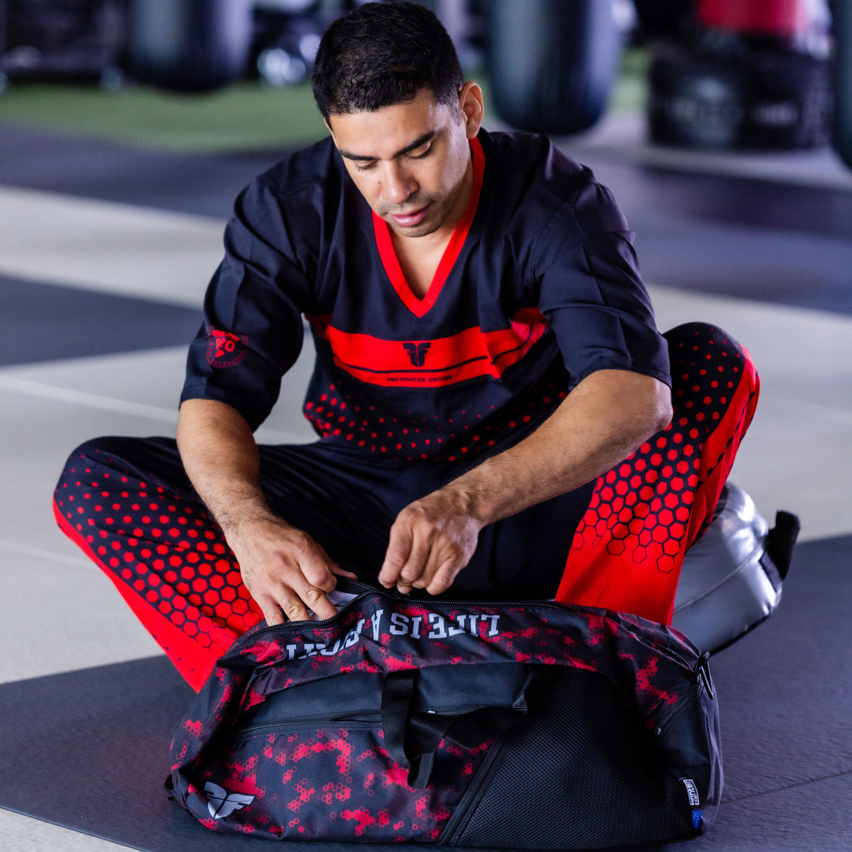 Fighter uniform pro fighter - red/black