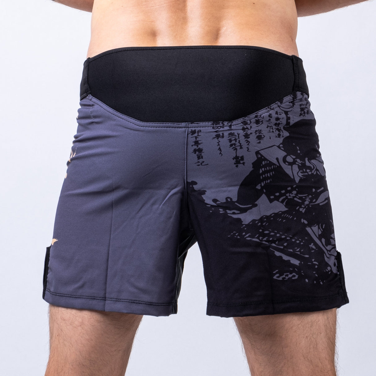 Fighter MMA Shorts Samurai - black/gold, FSHM-SAM-01