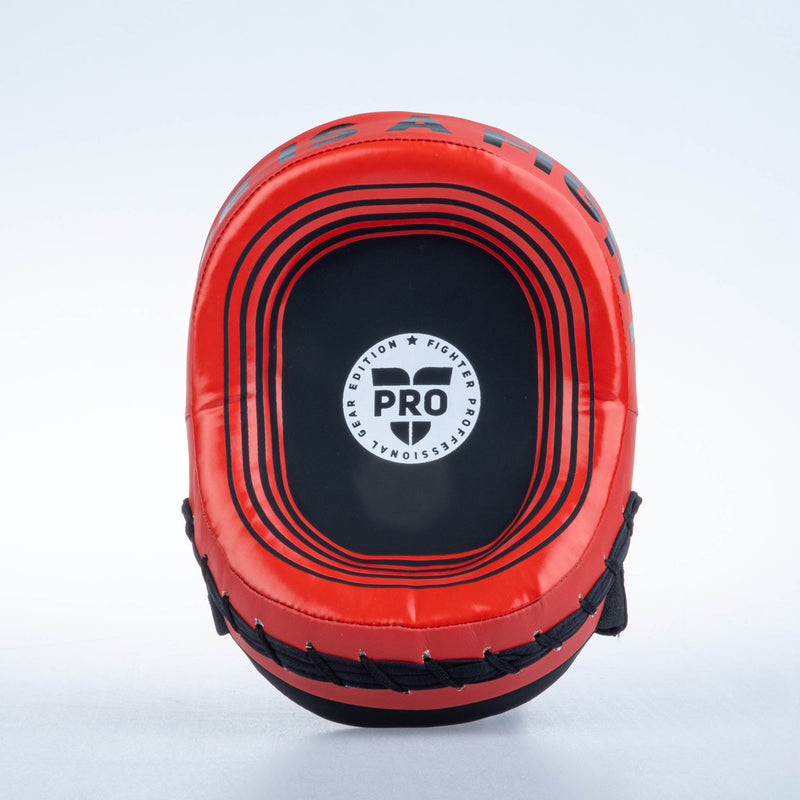 Fighter Oval Shield Pro Small - black/red, FSMPR-002-RB