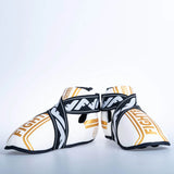 Fighter Foot Gear Stripe - Edición SGP - blanco/dorado