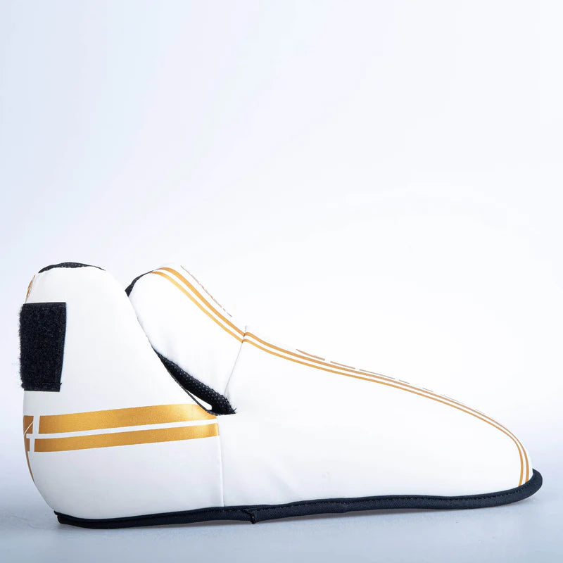 Fighter Foot Gear Stripe - Edición SGP - blanco/dorado