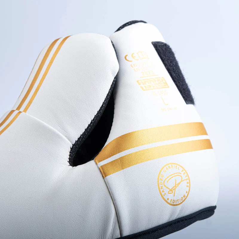 Fighter Foot Gear Stripe - Edición SGP - blanco/dorado