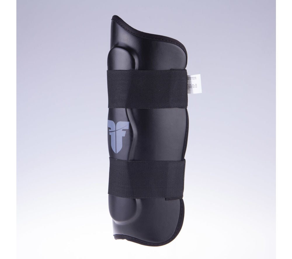 Shin Guard Fighter Ergo - black, FSG 001B