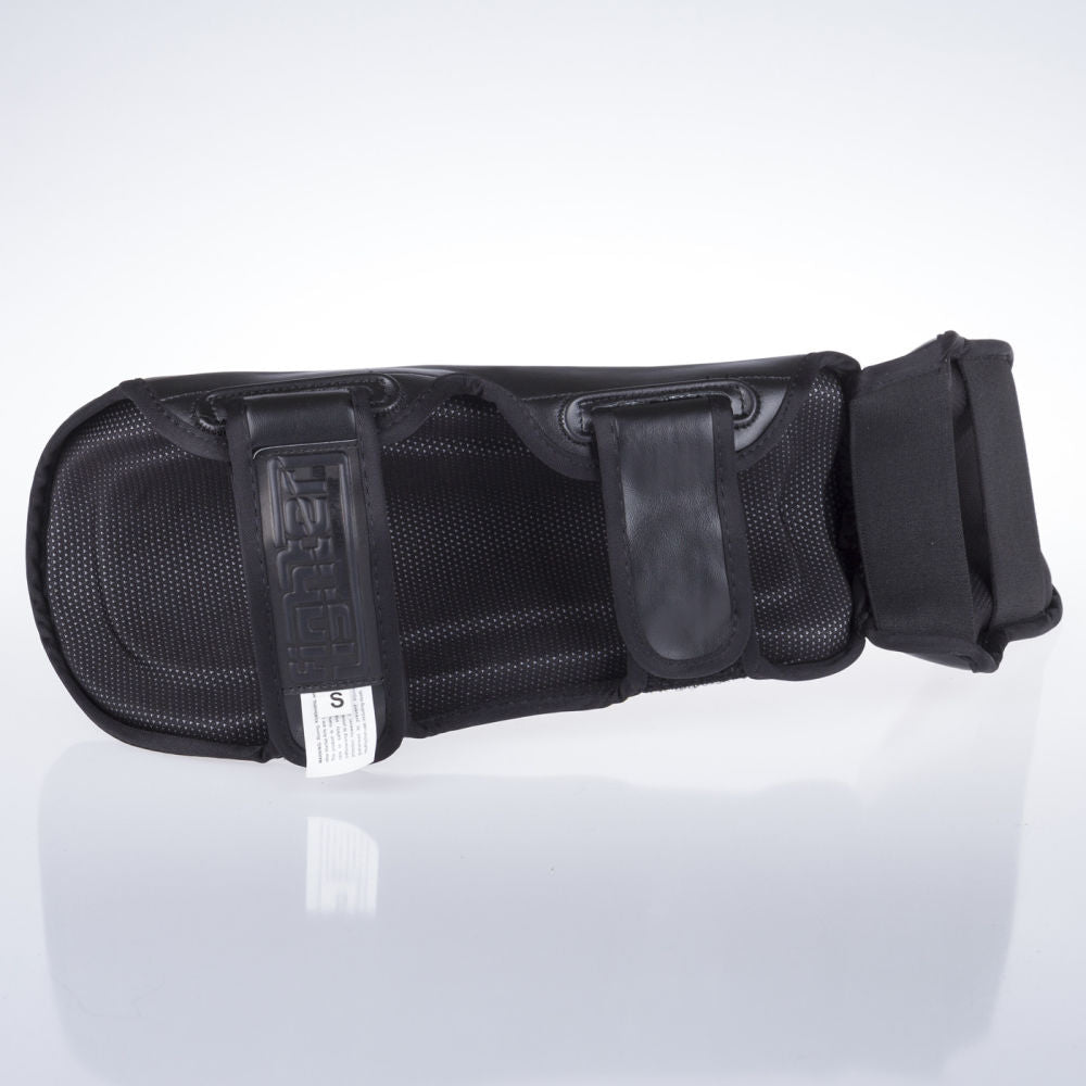 Fighter Shinguards Thai Ergo - black/white, FSG-004BW