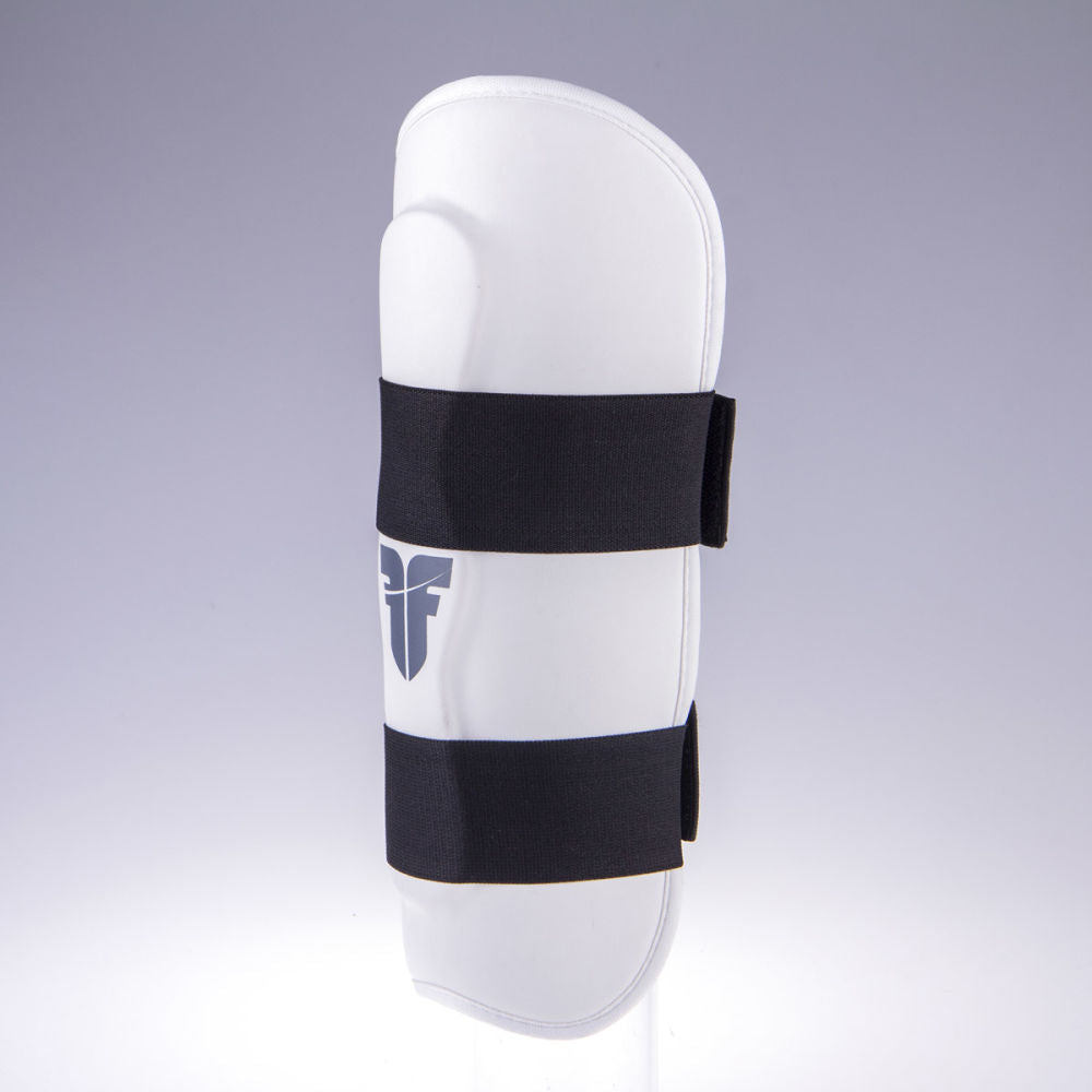 Shin Guard Fighter Ergo - white, FSG-001W