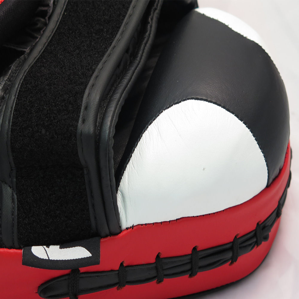 Fighter Medium Focus Mitts Leather - black/white/red, FFMS-01