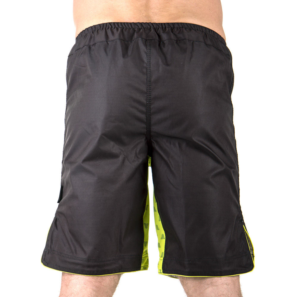 Pantalones cortos de MMA Fighter STRENGTH - negro/verde, FSHM-03