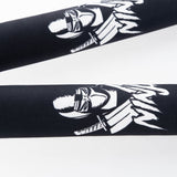 Nunchaku Ninja suave de combate, color negro y blanco